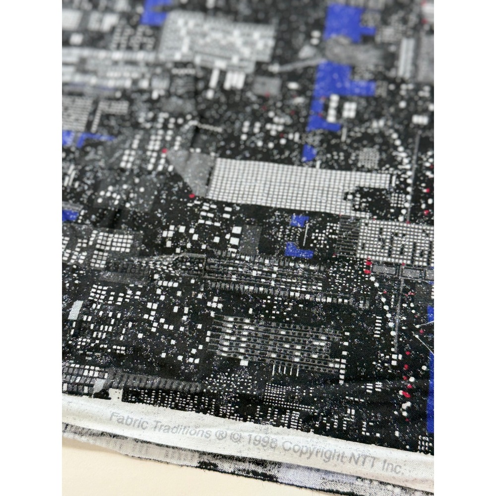 Vintage 1998 cityscape pattern cotton fabric by Fabric Traditions NTT Inc.